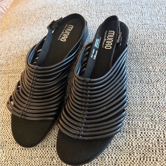 Munro Celia slingback sandals in black leather size 9.5 NEW - Picture 5 of 8